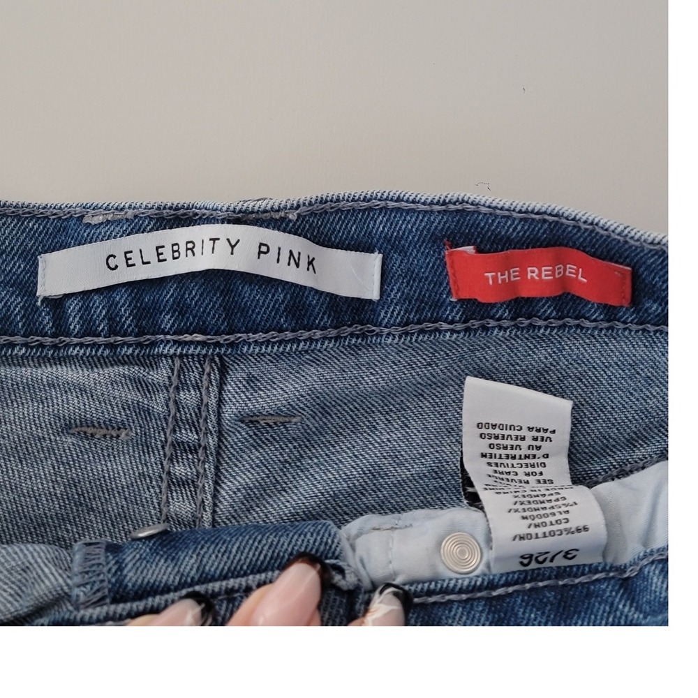 Celebrity Pink Two Tone Dip Dye Denim High Rise Frayed Hem Blue White 3/26 - Picture 7 of 7